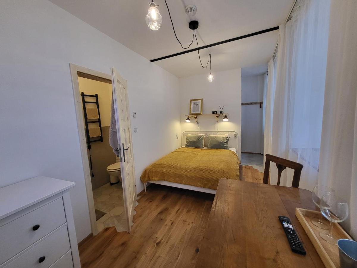 Only Apartments Jindřichŭv Hradec Dış mekan fotoğraf